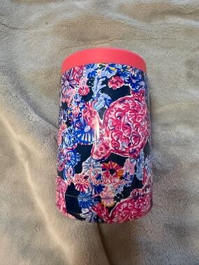 Lilly Pulitzer Navy, Pink & Blue Floral skinny can coozie